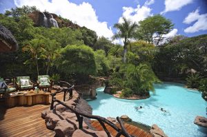 ol-jogi-pool-safari-kenya-luxury